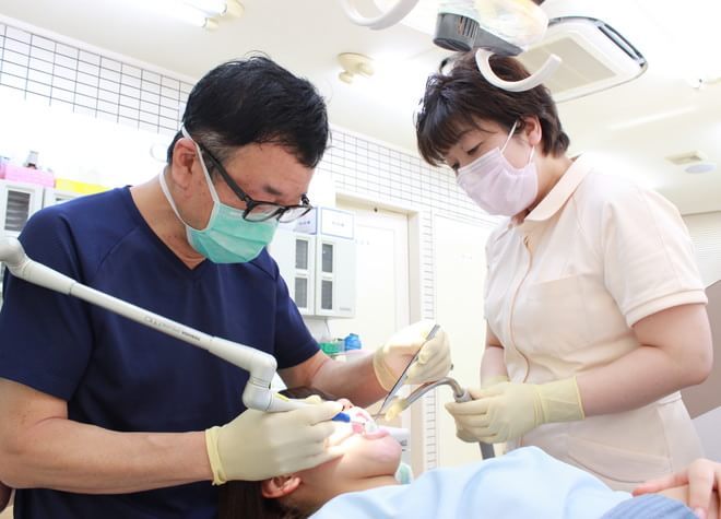 「保険内診療」でしっかりと噛める入れ歯をご提供する、地域密着型の歯科医院です。