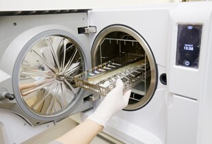 滅菌された器具