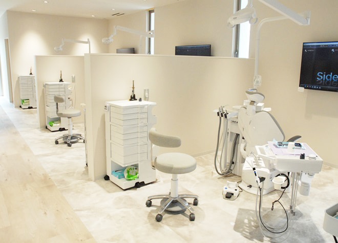 南国ひとせ歯科の画像