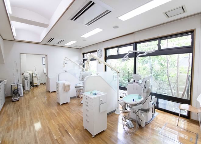 秋山歯科・矯正歯科医院（鳥取市） 鳥取駅 3の写真