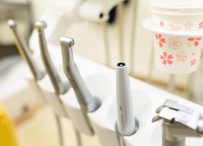 ちょっとした違和感を覚えたり痛みを感じたりした時、歯がくすんでいる時にお越しください